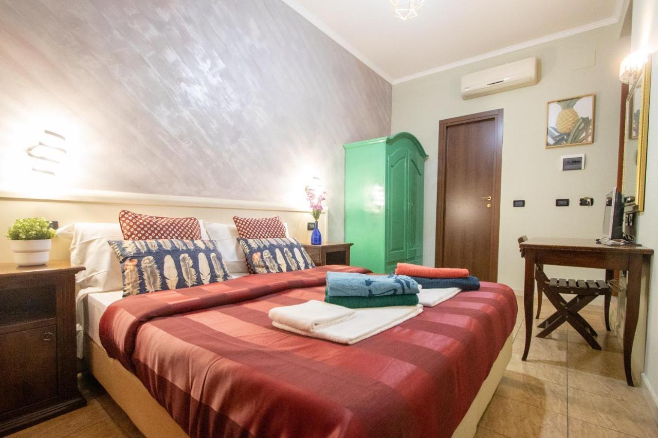 B&B Colorful Suite Yard Roma Exterior foto