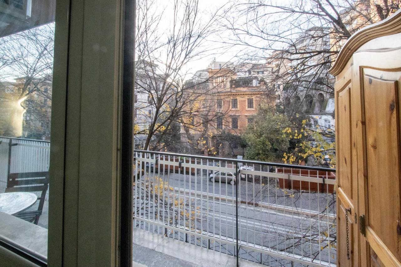 B&B Colorful Suite Yard Roma Exterior foto